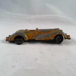 VINTAGE ORIGINAL DIECAST MANOIL TOY CAR #708 CONVERTIBLE